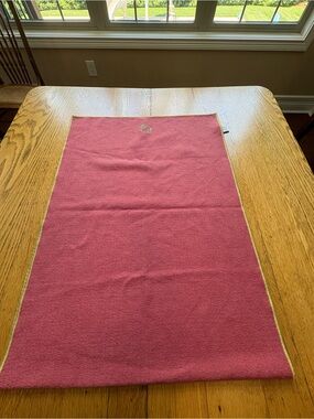 Yogitoes SKIDLESS Yoga Mat Towel Cover Pink Yellow Trim EUC